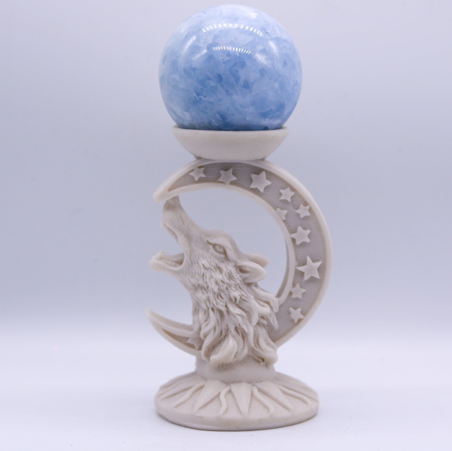 White Wolf Sphere Holder